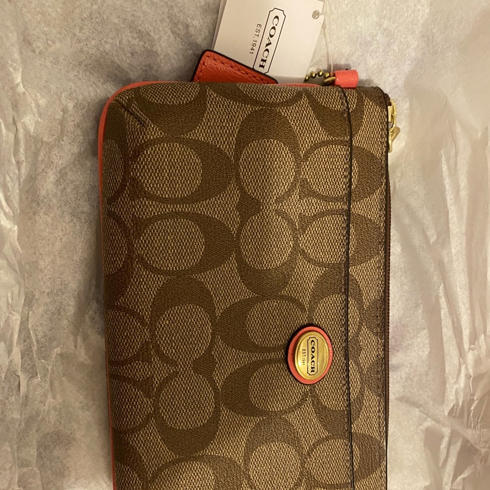 Coach wallet/wristlet, NWT
